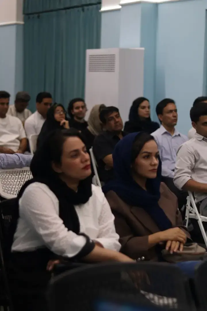 اصول سرمایه گذاری هوشمند و تحلیل دلار،طلا،نقره و ارزهای دیجیتال در 1405